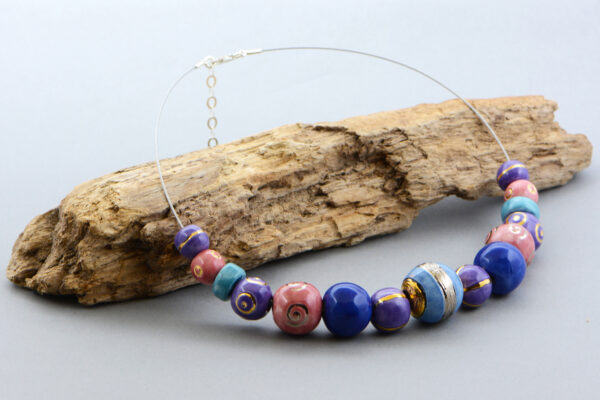 Multicolour Porcelain Necklace with Gold and Platinum