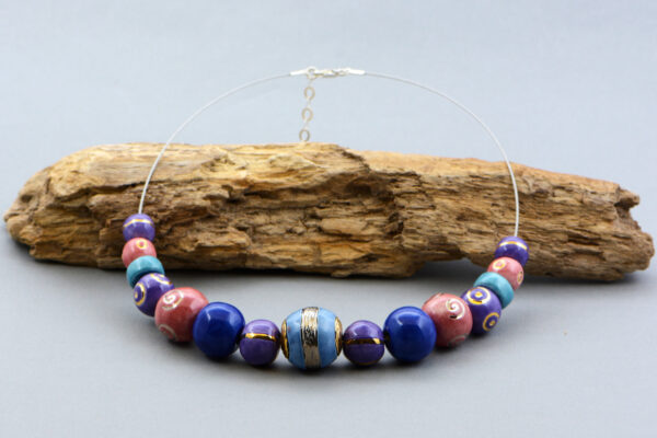 Multicolour Porcelain Necklace with Gold and Platinum